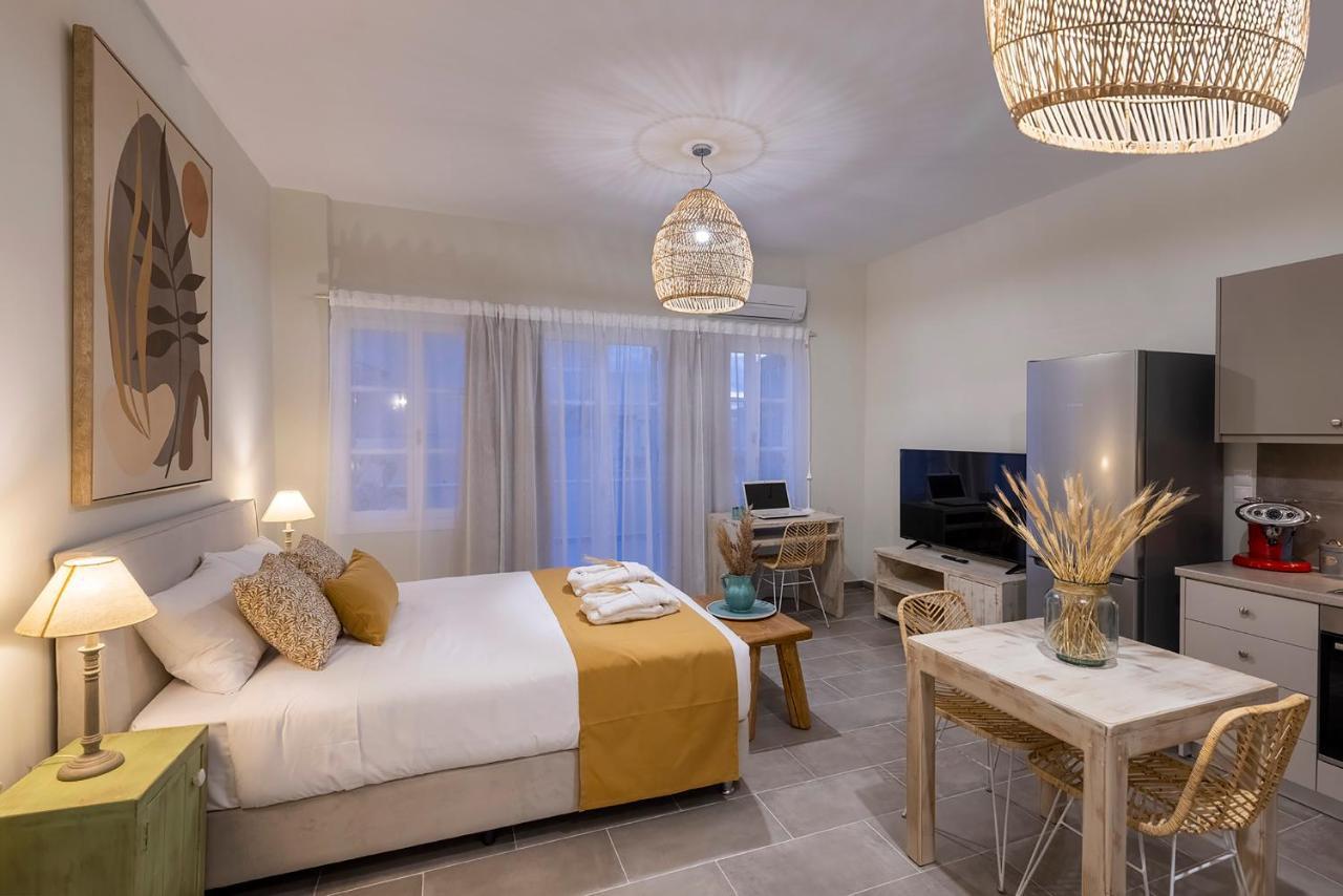Grammata Suites Ermoupoli Buitenkant foto