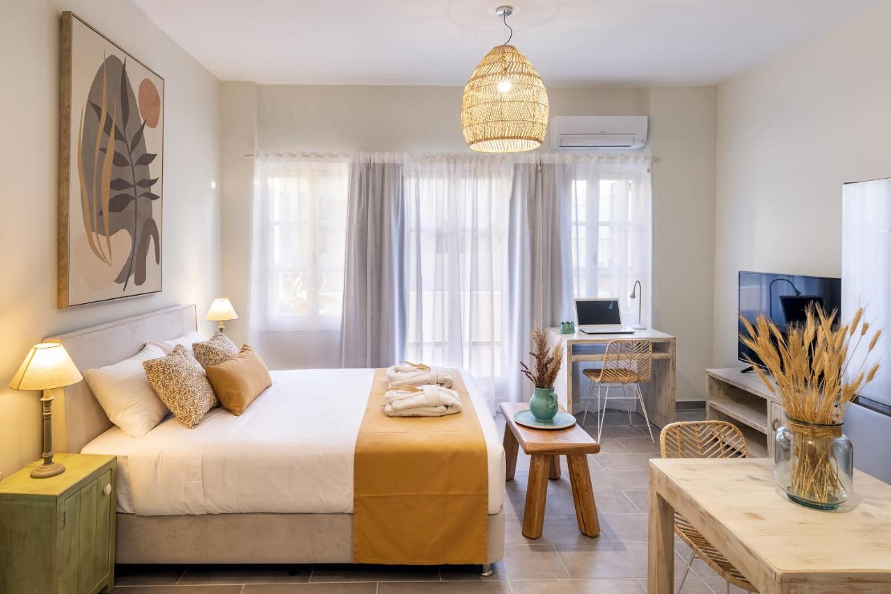 Grammata Suites Ermoupoli Buitenkant foto