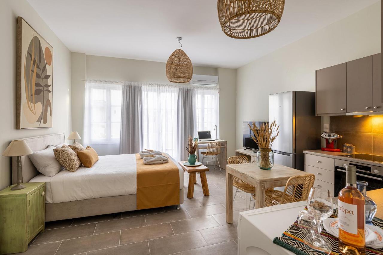 Grammata Suites Ermoupoli Buitenkant foto