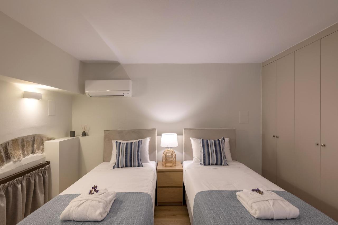 Grammata Suites Ermoupoli Buitenkant foto