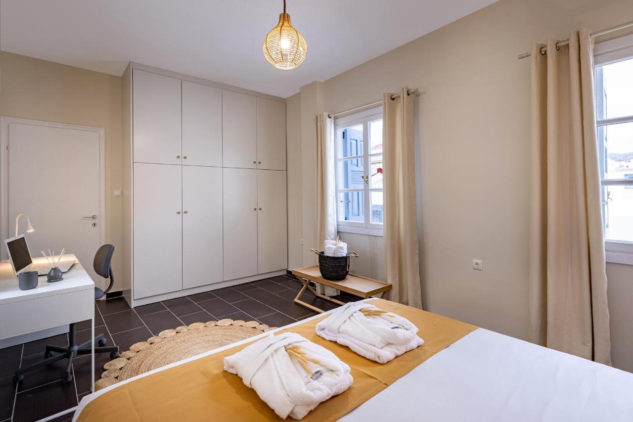Grammata Suites Ermoupoli Buitenkant foto