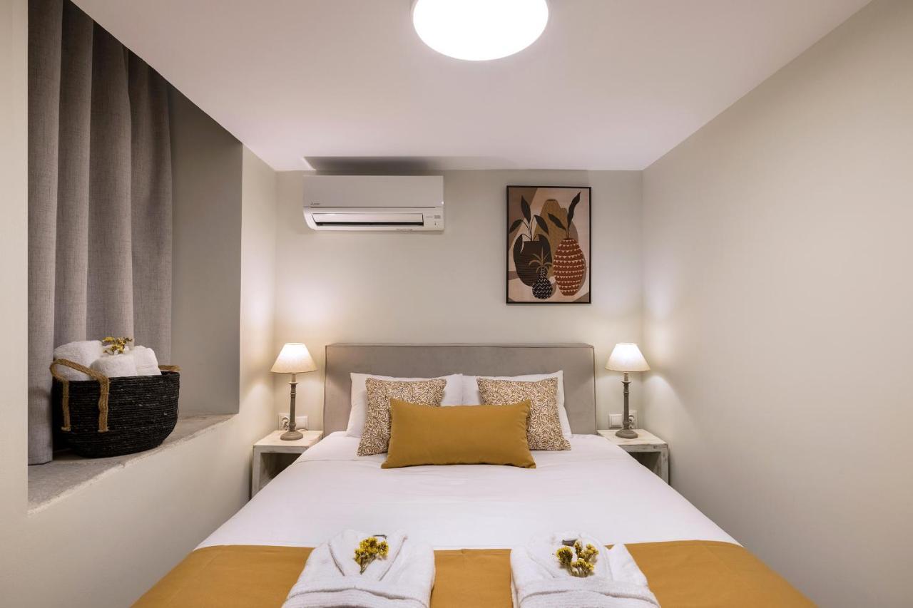 Grammata Suites Ermoupoli Buitenkant foto