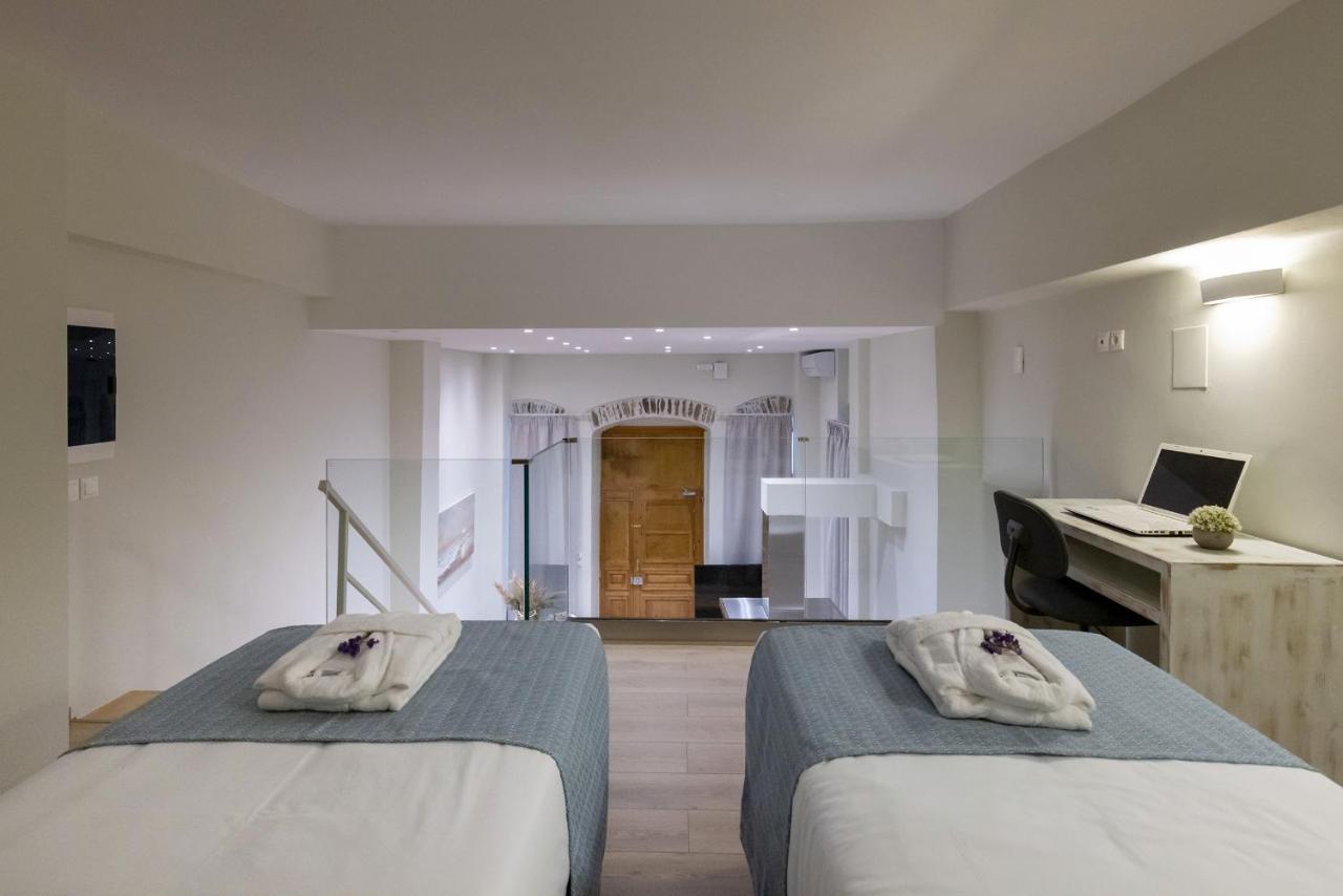 Grammata Suites Ermoupoli Buitenkant foto