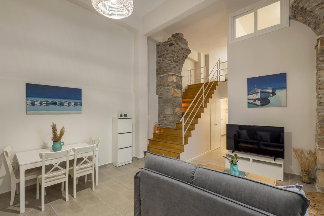 Grammata Suites Ermoupoli Buitenkant foto